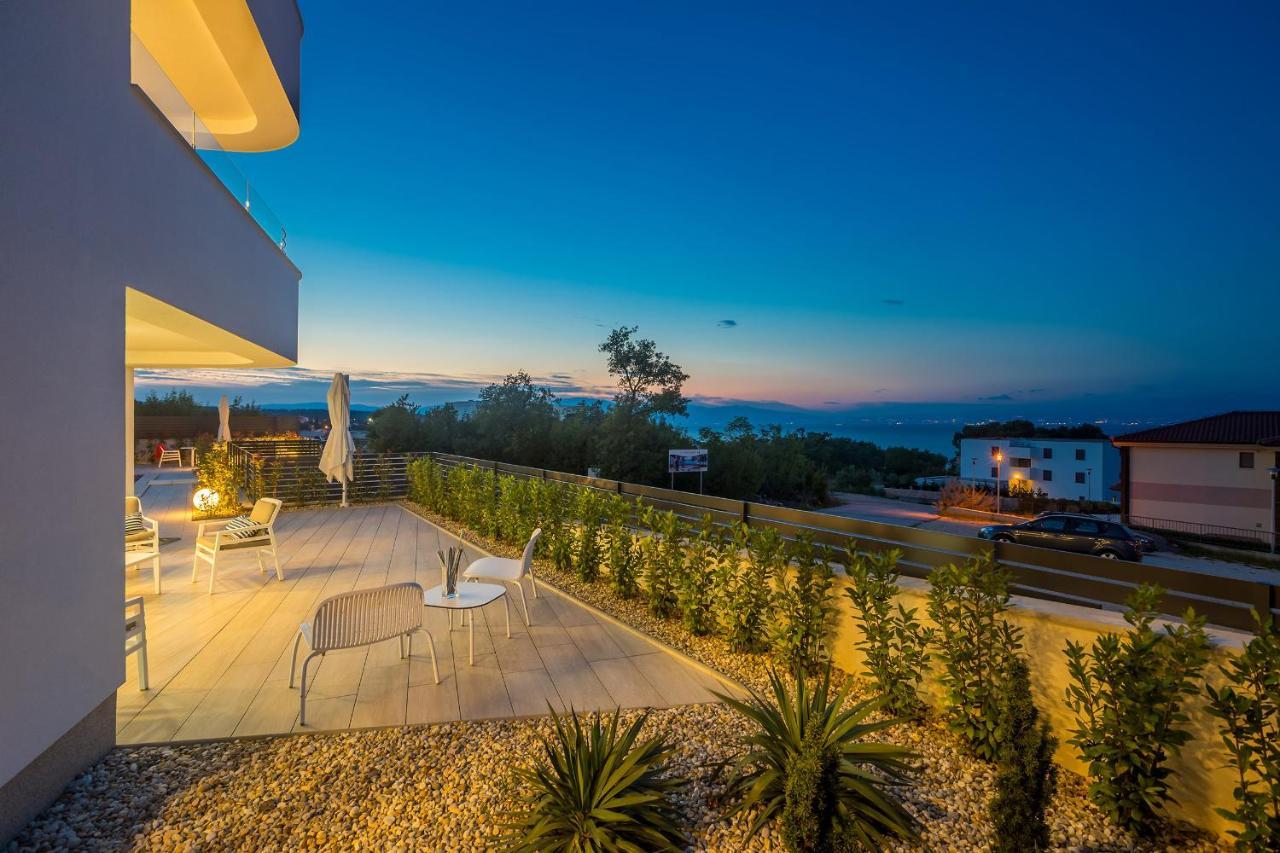 Villa Poseidon Rova By El-Pi Tours Malinska Exterior photo